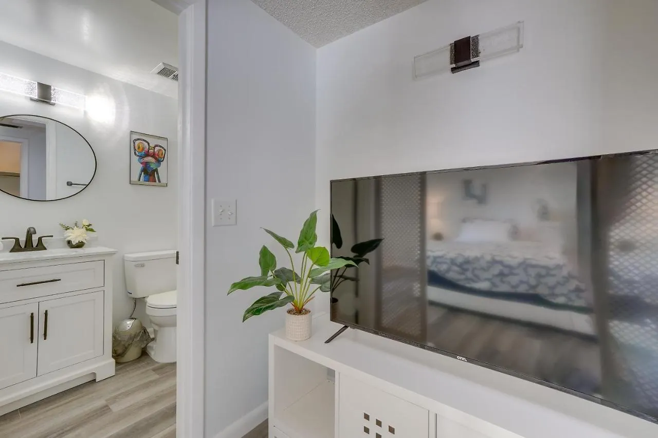 Dom wakacyjny Spacious Tampa Vacation Rental About 7 Mi To Beach!