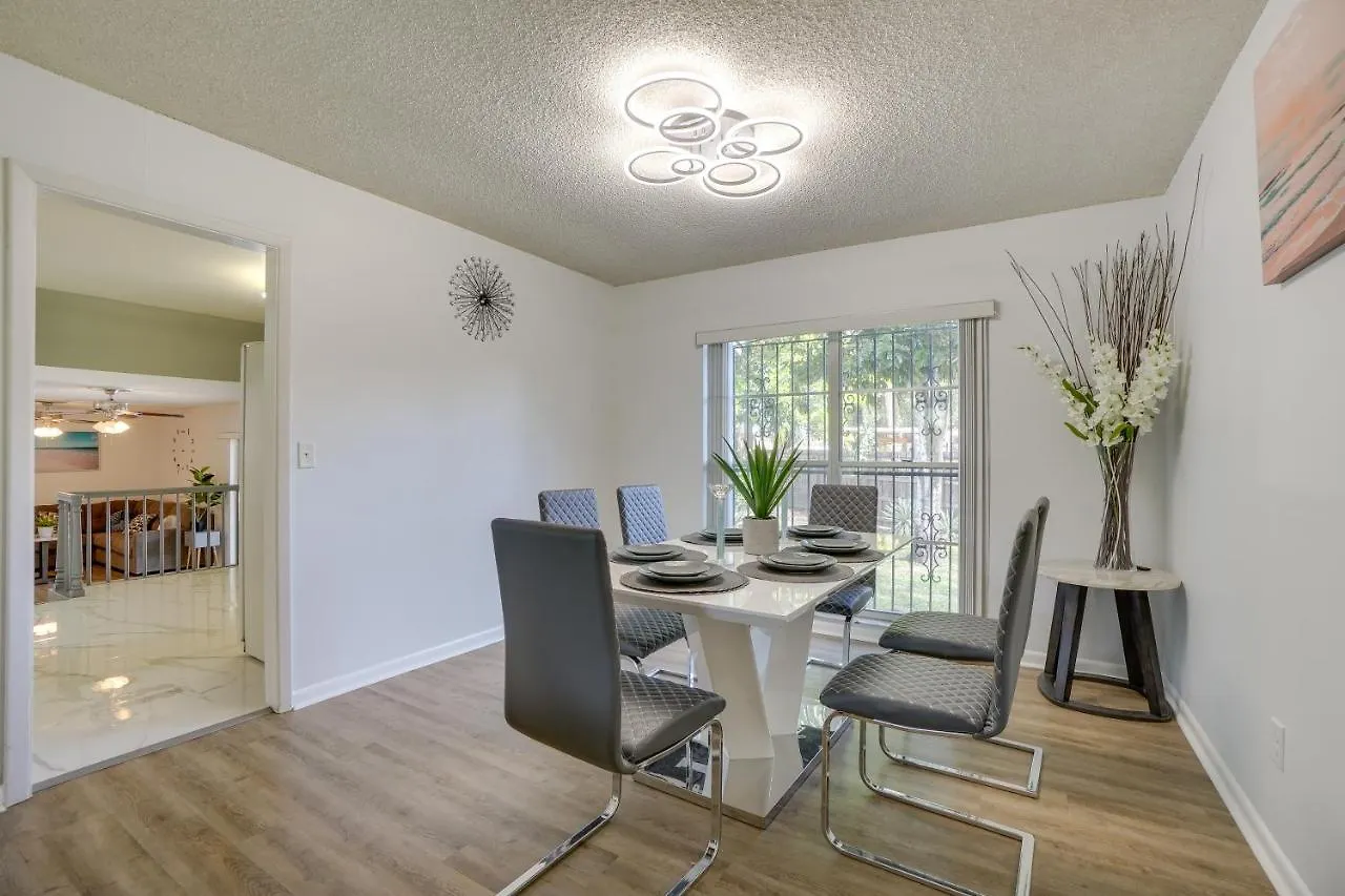 Spacious Tampa Vacation Rental About 7 Mi To Beach! Dom wakacyjny