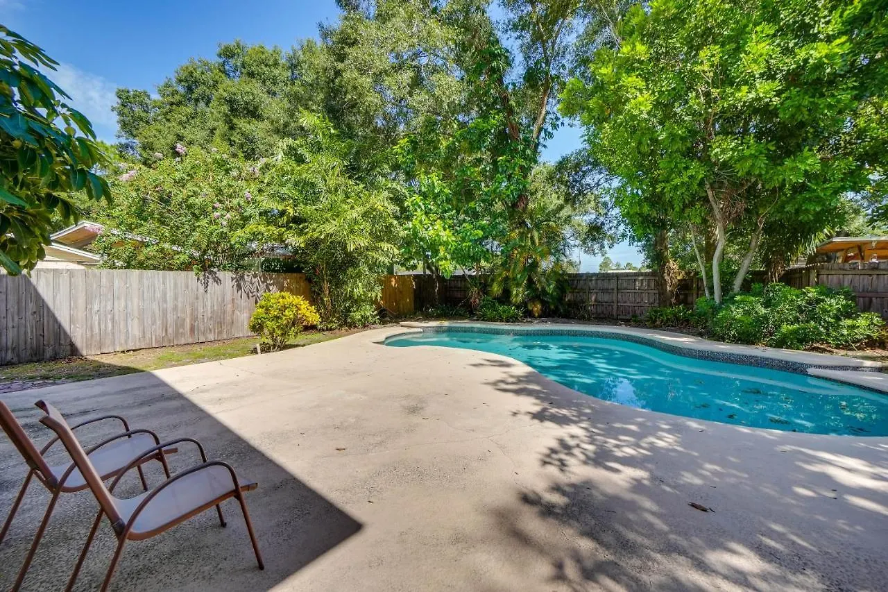 Dom wakacyjny Spacious Tampa Vacation Rental About 7 Mi To Beach! Stany Zjednoczone Ameryki